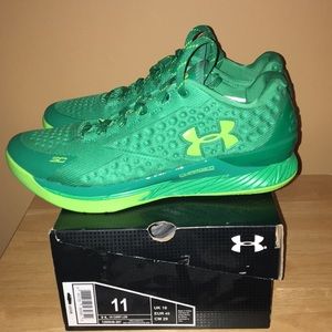 Men’s Under Armour Green Curry Low Size 11